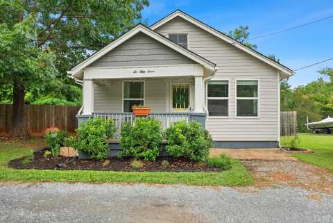 657 Leesville Road, Lynchburg, VA 24502