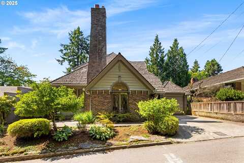 2952 NW VERDE VISTA TER, Portland, OR 97210