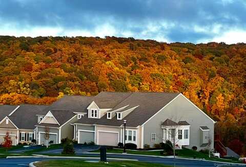 701 Championship Drive, Oxford, CT 06478