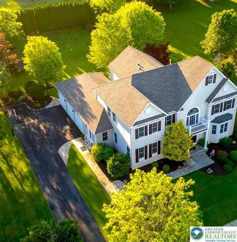 3423 Courtney Drive, Shamokin, PA 18034