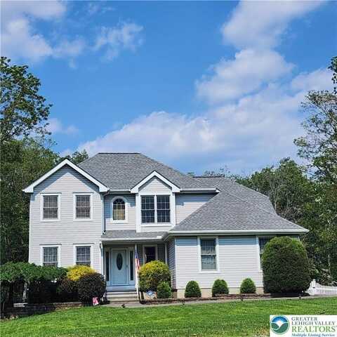 408 Sassafrass Way, Jackson Twp, PA 18360