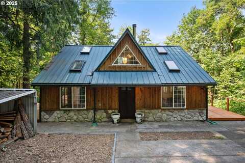 52955 E CHERRYVILLE DR, Sandy, OR 97055