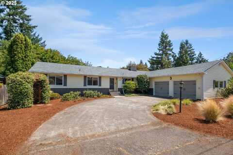 2020 Crozer ST, Salem, OR 97304