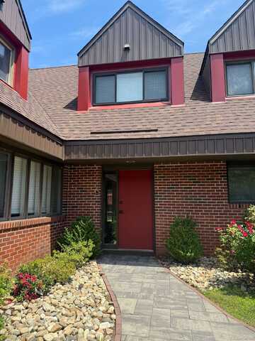 105 Montoya Drive, Branford, CT 06405