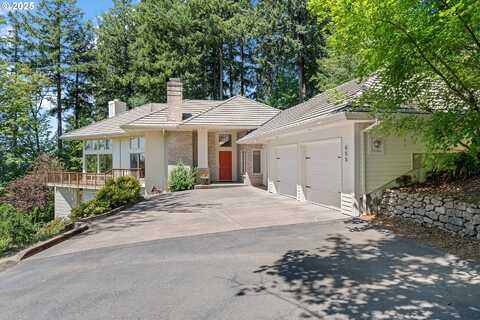 655 SW 83RD AVE, Portland, OR 97225