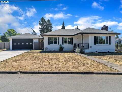 245 NE HILL ST, Sheridan, OR 97378