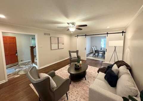 724 CENTER, Memphis, TN 38112