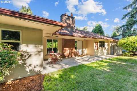 6930 SW BRIER PL, Portland, OR 97219