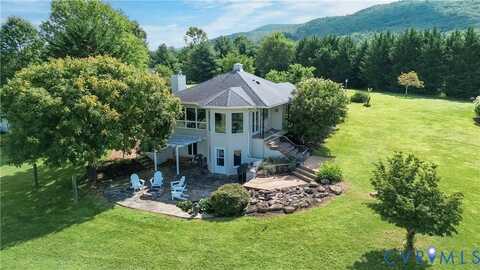 71 Sand Hill Lane, Warm Springs, VA 24484