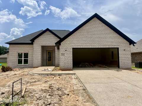 11 Grande Pines Cove, Jackson, TN 38305