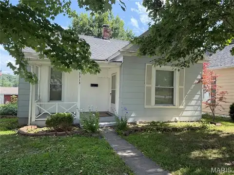 3313 Saint Charles Street, Hannibal, MO 63401