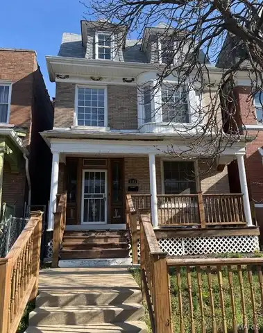 5185 Enright Avenue, Saint Louis, MO 63108