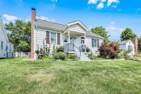 9505 Mackenzie Road, Saint Louis, MO 63123