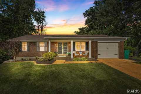 21 Sun Aire Drive, Arnold, MO 63010
