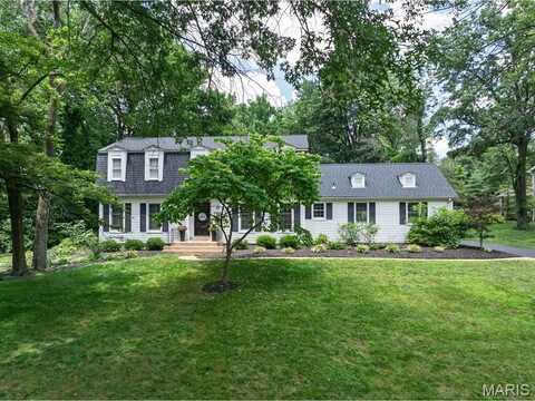 1855 Grassy Ridge Road, Kirkwood, MO 63122