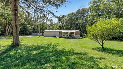 3157 Patrick Lane, Pacific, MO 63069