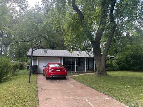 629 Aubuchon Street, Florissant, MO 63031