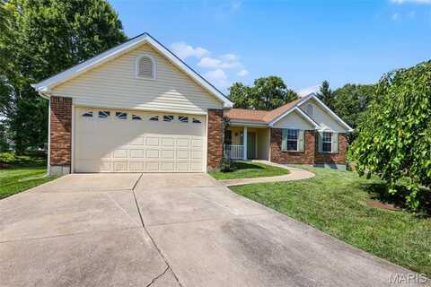3816 Keeneland Court, Florissant, MO 63034