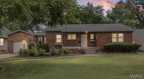 852 Madison Avenue, Edwardsville, IL 62025