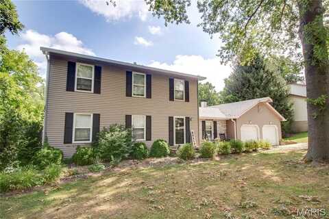 331 Whispering Oaks Drive, Bethalto, IL 62010