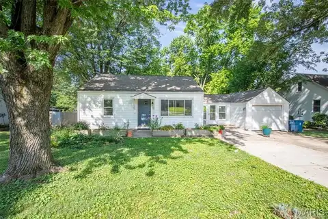 3027 Ridgeview Drive, Saint Charles, MO 63301