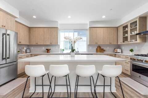 13040 Lumen Way, San Diego, CA 92130