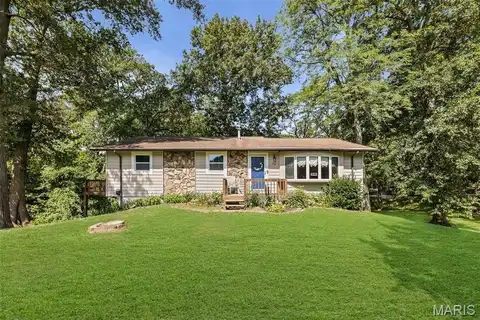 1716 Fountainbleu Drive, Worden, IL 62097