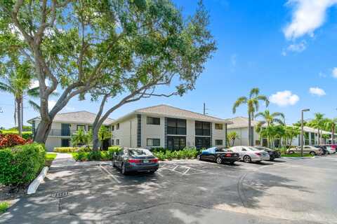 15011 Ashland Circle, Delray Beach, FL 33484