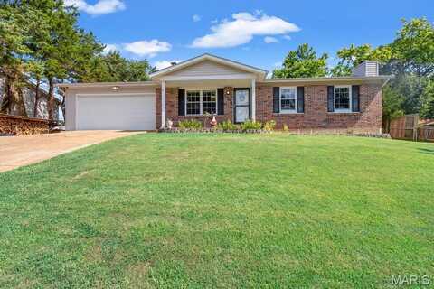 2302 Crystal Wood Drive, Arnold, MO 63010