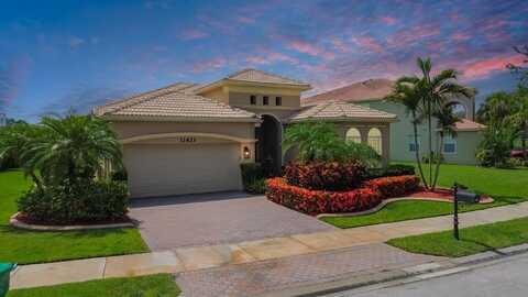 11421 SW Kingslake Circle, Port Saint Lucie, FL 34987