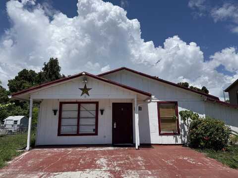 3825 Patio Court, Lake Worth, FL 33461