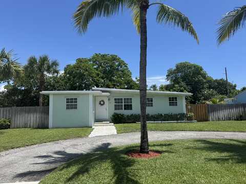 111 SW 10th Avenue, Boynton Beach, FL 33435