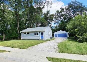 2311 Williams Street, Des Moines, IA 50317