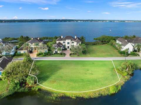 9250 W Marsh Island Drive, Vero Beach, FL 32963