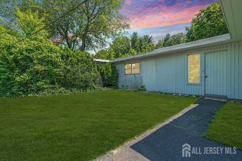 21 Homestead Lane, Roosevelt, NJ 08555