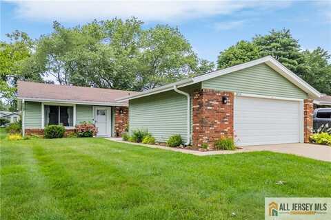275 Convent Road, Monroe, NJ 08831