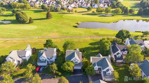 5 Fairmount Court, Monroe, NJ 08831