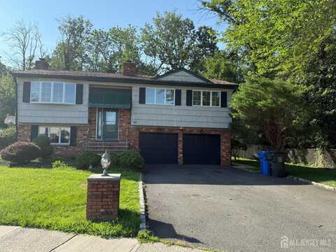 40 Winding Road, Iselin, NJ 08830