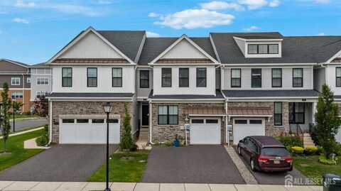30 Clover Lane, Monroe, NJ 08831