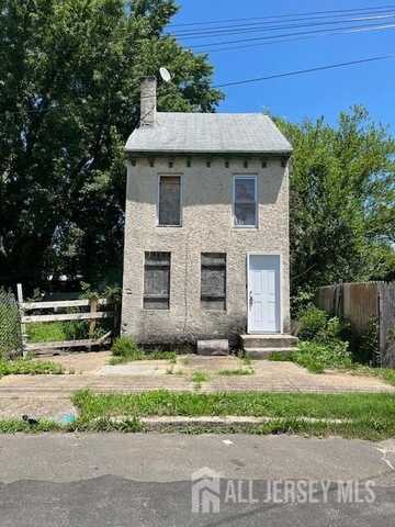 2018 miller Street, Camden City, NJ 08104