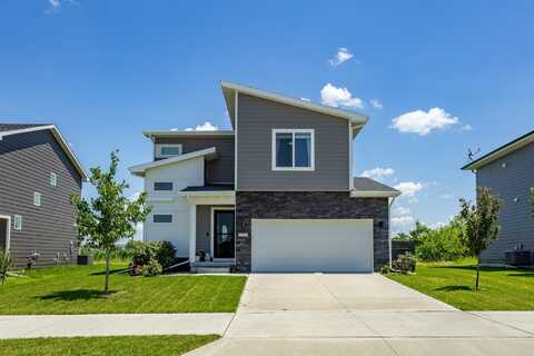1375 SE Parkview Crossing Drive, Waukee, IA 50263