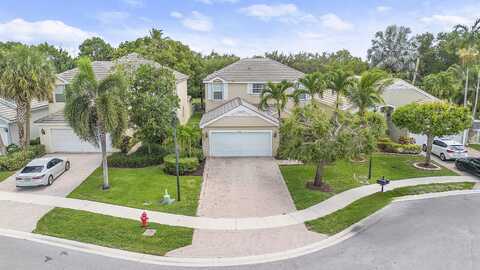 168 Canterbury Place, Royal Palm Beach, FL 33414