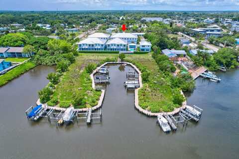 4662 SE Manatee Way, Stuart, FL 34997