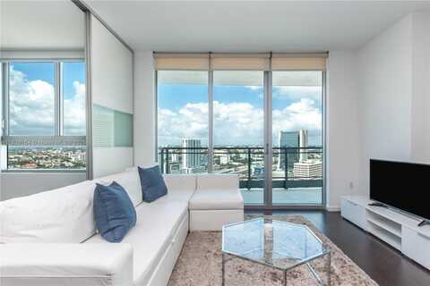 90 SW 3rd St, Miami, FL 33130