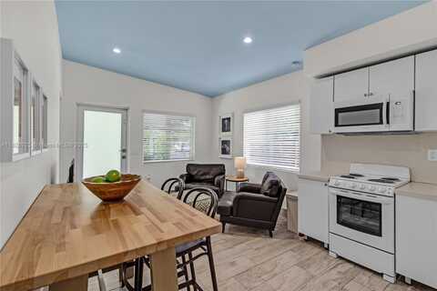 3850 Charles Ter, Coconut Grove, FL 33133