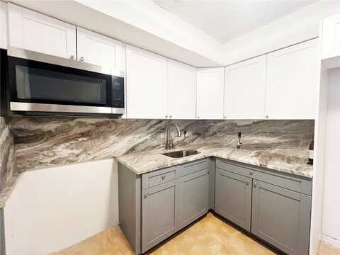 65 NE 59th St, Miami, FL 33137