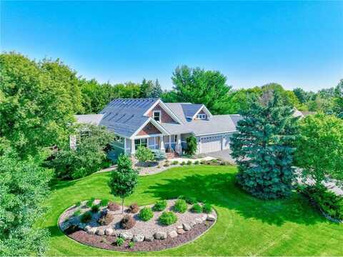 442 Wren Lane, Hudson, WI 54016