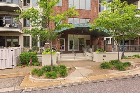5275 Grandview Square, Edina, MN 55436