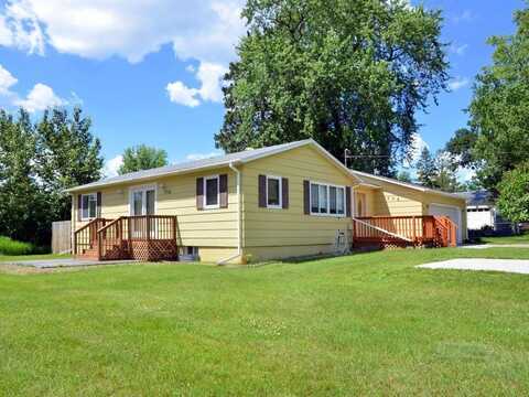 302 Grove Avenue N, Park Rapids, MN 56470