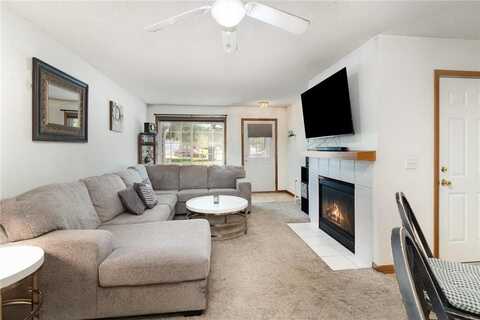 702 Horizon Drive SE, New Prague, MN 56071